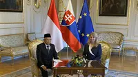 Wakil Presiden (Wapres) Ma&rsquo;ruf Amin, melakukan pertemuan dengan Presiden Slovakia, Zuzana Čaputov&aacute;, di Istana Presiden Slovakia, Senin (27/11/2023) (Istimewa)