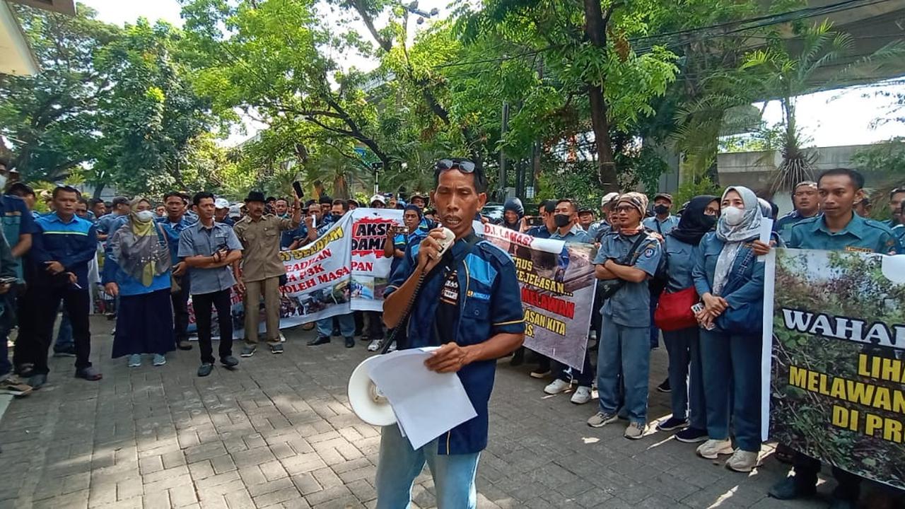 Ribuan TPOP demo di Dinas SDA CKTR Sulsel (Liputan6.com/Istimewa)