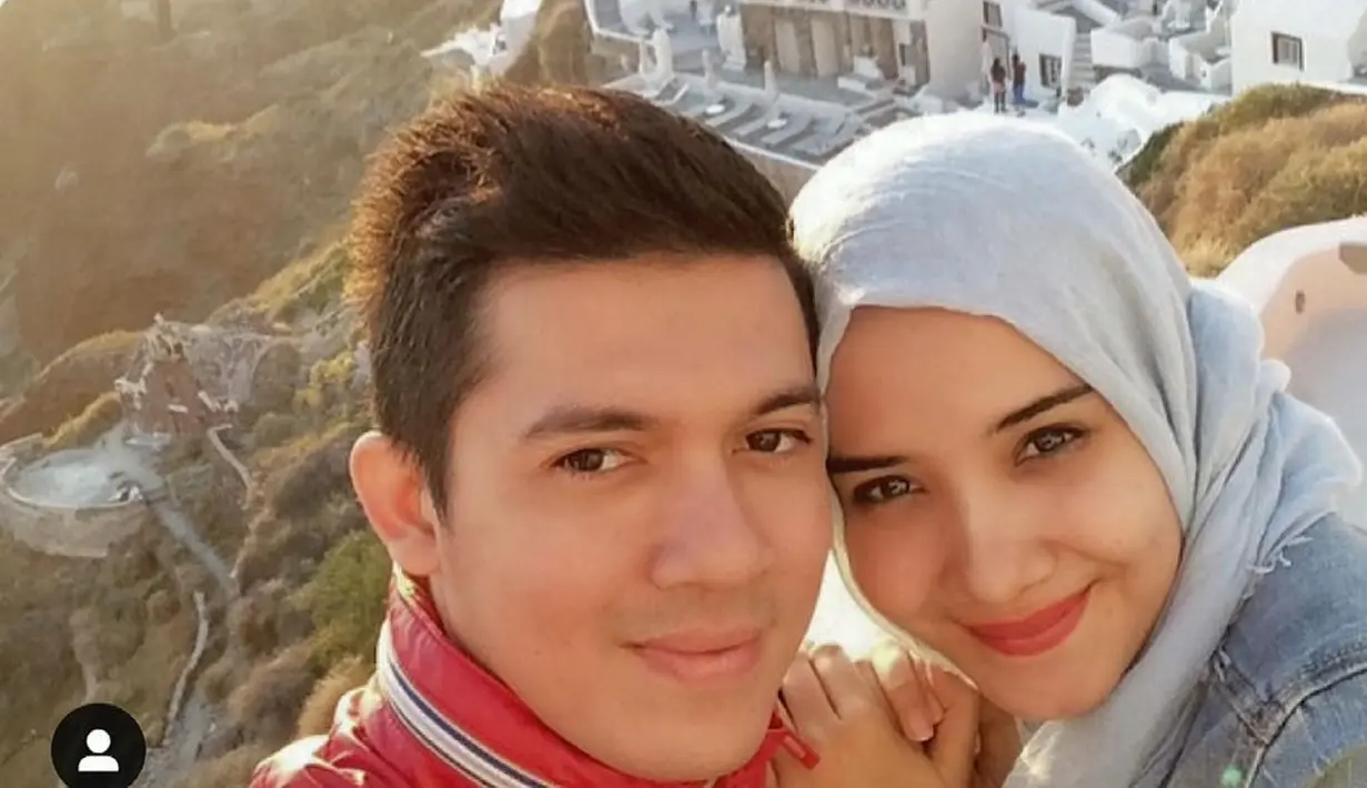 Zaskia Sungkar dan Irwansyah (Instagram/zaskiasungkar15)