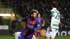Lionel Messi mencetak dua gol kemenangan Barcelona atas Celtic pada laga kelima Grup C Liga Champions di Celtic Park, Rabu (23/11/2016). (AFP/Paul Ellis)