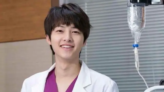 [Bintang] Sakit? 8 Artis Korea Ini Mungkin Cocok Jadi Perawatmu