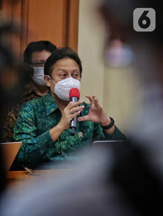 <p>Menteri Kesehatan Budi Gunadi Sadikin saat menggelar konferensi pers &ldquo;Perkembangan Gangguan Ginjal Akut di Indonesia&rdquo;, di kantor Kemenkes, Jakarta, Jumat (21/10/2022). Budi sekaligus menegaskan hingga saat ini penyebab penyakit gangguan ginjal akut progresif atipikal masih belum dapat diidentifikasi. (Liputan6.com/Angga Yuniar)</p>