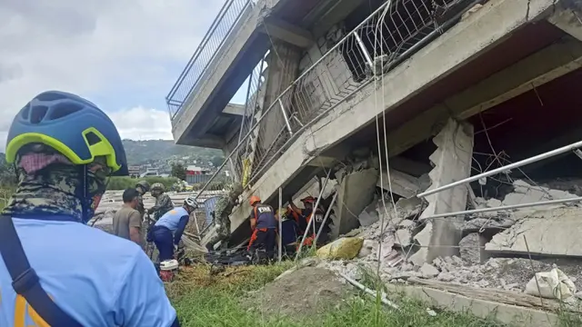 Melihat Kerusakan Akibat Gempa Magnitudo 7 yang Mengguncang Filipina