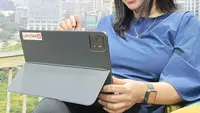 Xiaomi Pad 6s Pro 12.4 dipakai untuk kebutuhan live streaming Liputan6.com Update (Liputan6.com/Robinsyah Aliwafa Zain