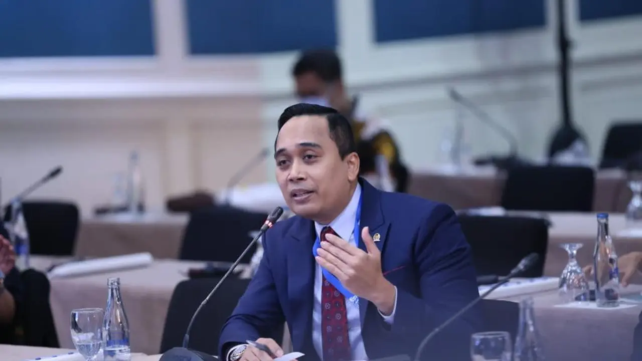 Wakil Ketua BKSAP DPR RI Putu Supadma Rudana