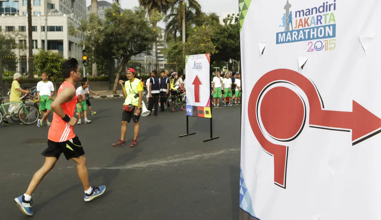 Selain ajang olahraga, Mandiri Jakarta Marathon 2015 juga dijadikan kegiatan promosi pariwisata. (Bola.com/Vitalis Yogi Trisna)