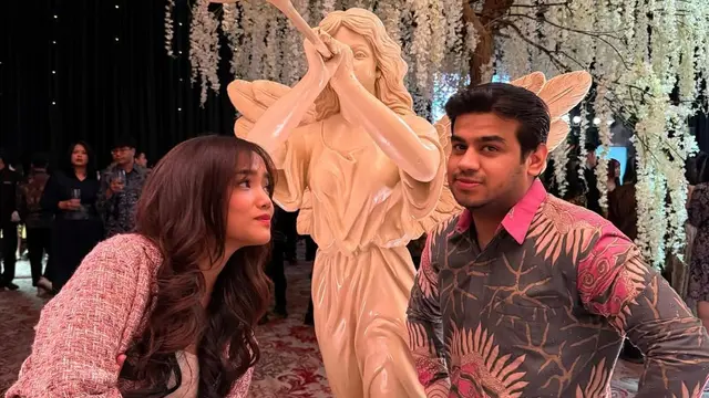 Potret para seleb kondangan Vior - Vincent