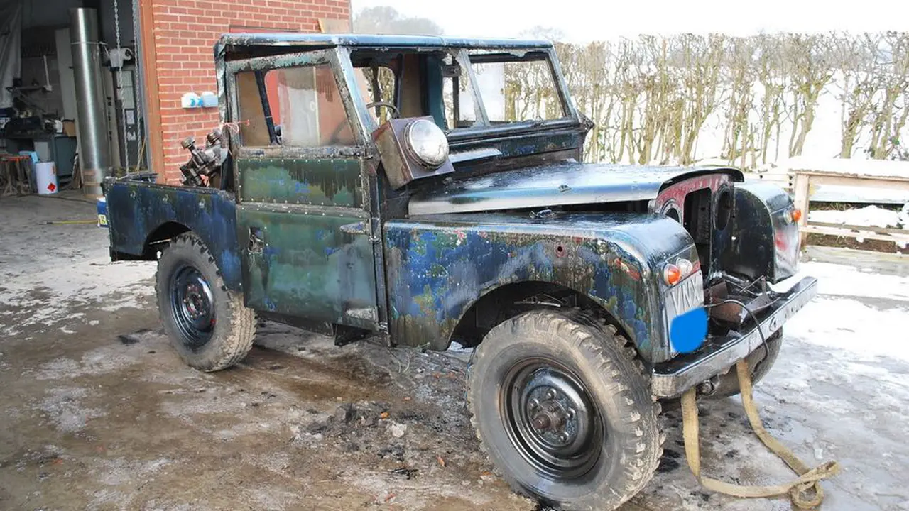 Besi Tua Land Rover Ini Dibanderol Hampir US$ 4 Miliar
