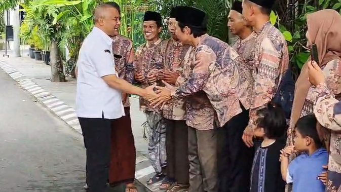 Gubernur Jateng Ahmad Luthfi Datangi Jokowi, 20 Menit Bicara Empat Mata