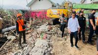 Presiden Joko Widodo atau Jokowi kembali meninjau sejumlah lokasi terdampak gempa Cianjur, Kamis (24/11/2022). (Dok. Biro Pers Sekretariat Presiden)