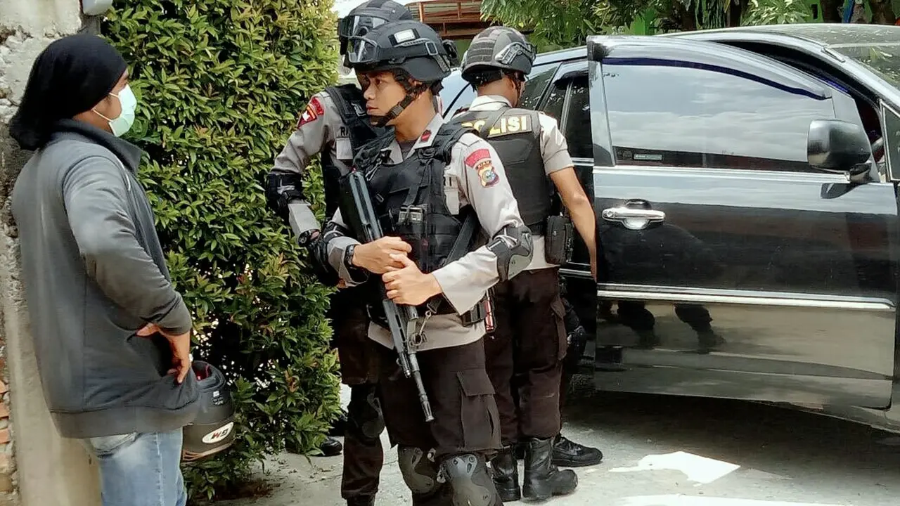 teroris riau