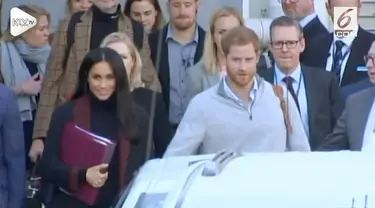 Pangeran Harry dan Meghan Markle tiba di Autralia dalam rangka lawatan selama 16 hari.