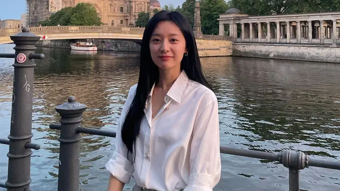 Kim Ji Won Siap Gelar Fan Meeting Pertama di Jakarta, Disambut Antusias