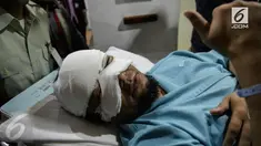 Polisi berjanji akan mengusut tuntas insiden penyiraman air keras terhadap Novel dengan mengungkap pelakunya.