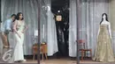 Salah satu adegan dalam videoklip single terbaru Gisella Anastasia berjudul, " Cara Melupakanmu", Jakarta, Selasa (18/10).  Gisel yang menjadi mannequin, tertarik dengan Rio Dewanto yang berprofesi sebagai desainer. (Liputan6.com/Herman Zakharia)
