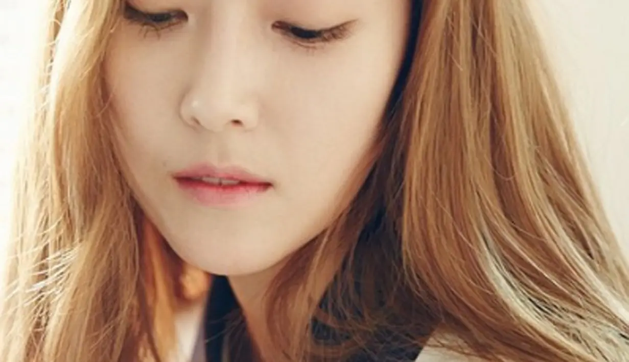 Jessica Jung nampaknya sudah tak merahasiakan lagi siapa kekasihnya. Jessica juga mulai berani blak-blakan tentang kisah cintanya dengan Tyler Kwon. (Instagram/Bintang.com)