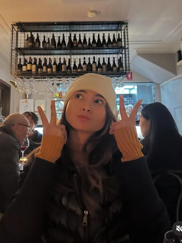 Penampilan Acha Septriasa saat ulang tahun. [@septriasaacha]