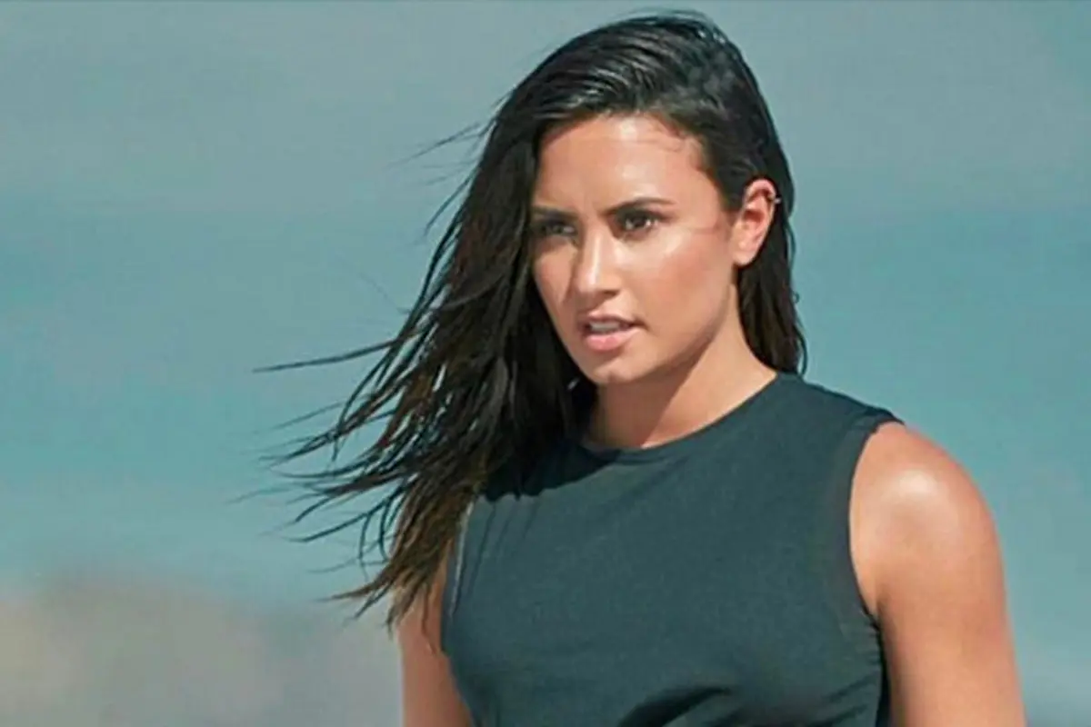 [Bintang] Demi Lovato