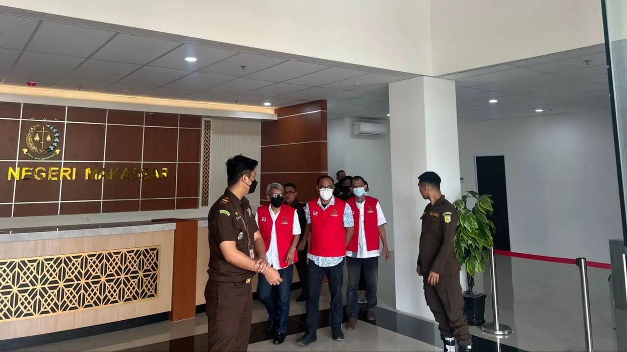 Tersangka korupsi