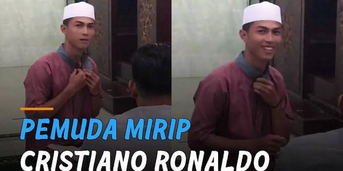 VIDEO: Pakai Peci dan sedang Ngaji, Pemuda Mirip Cristiano Ronaldo