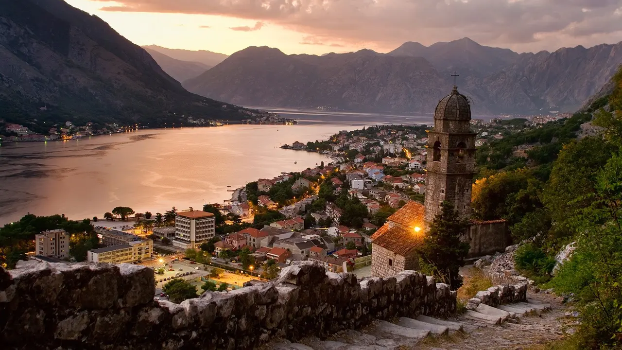 [Bintang] Montenegro