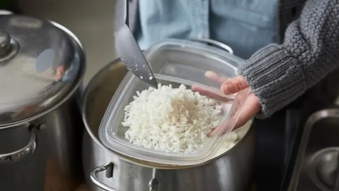 Cara Sederhana Simpan Nasi di Rice Cooker Agar Tetap Lembut, Wajib Dicoba