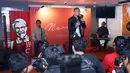 Berbeda dengan versi Ordinary World milik Duran Duran, Marcell mengemas apik lagu tersebut sesuai dengan musikalitasnya. (Galih W. Satria/Bintang.com)