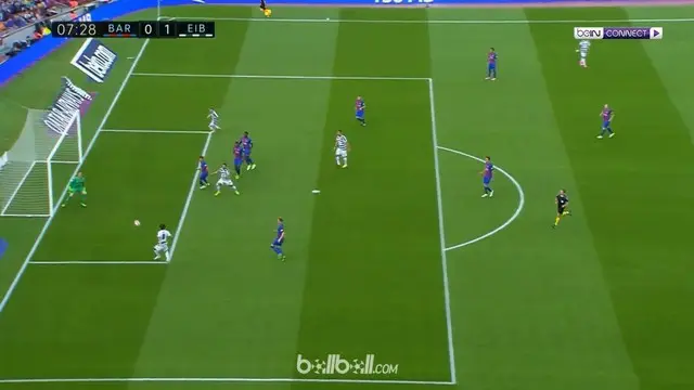 VIDEO: Gelandang Timnas Jepang Kejutkan Barcelona dengan Gol Indah