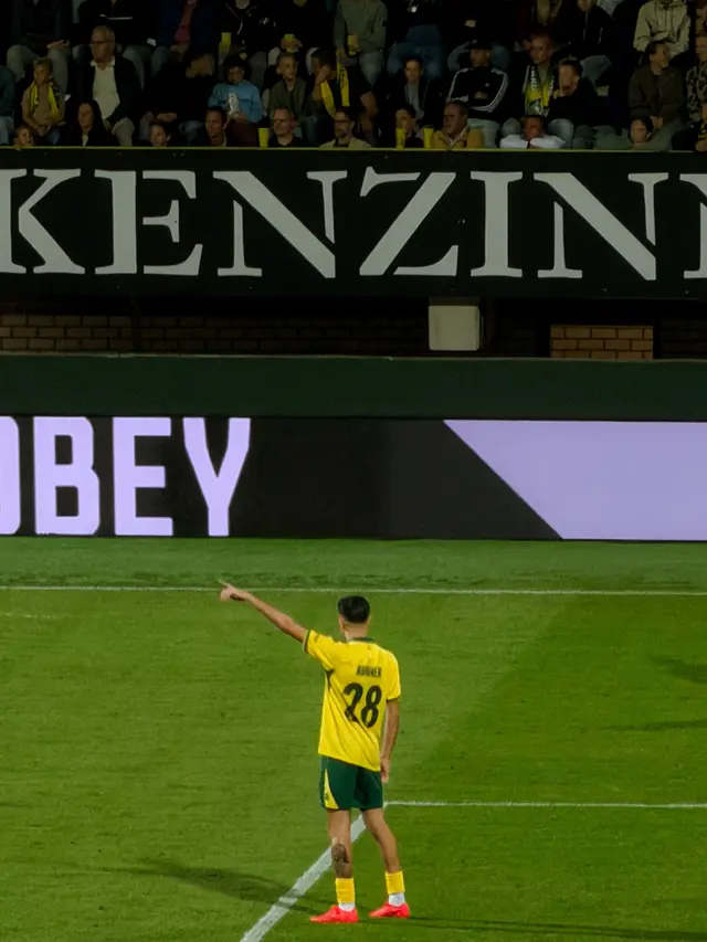 Justin Hubner di stadion Fortuna Sittard