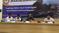 Konferensi pers Laporan Akhir Hasil Investigasi Kecelakaan Perkeretaapian, di kantor KNKT, Jakarta, Jumat (16/2/2024). (Foto: Liputan6.com/Tira S)