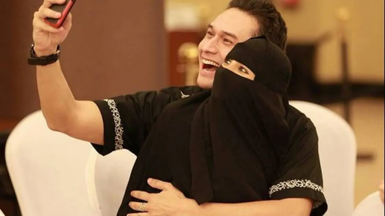 Indra L Bruggman dan Zahra