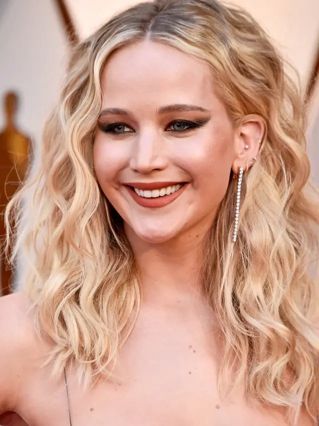 [Bintang] Jennifer Lawrence