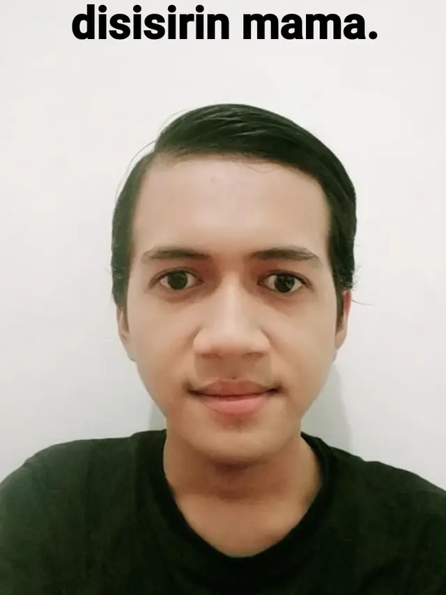 6 Gaya Sisir Rambut Beda Orang Ini Kocak Bikin Senyum