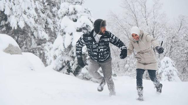 Ammar Zoni dan Irish Bella. (Foto: Instagram _irishbella_)