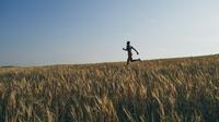 Ilustrasi semangat, inspirasi, motivasi. (Photo by Chermiti Mohamed on Unsplash)