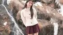 <p>Dalam sebuah unggahan di media sosial, Sabrina tampil menawan dengan gaya yang sangat cocok dengan atmosfer musim dingin di Korea. [@sabrinachairunnisa_].</p>