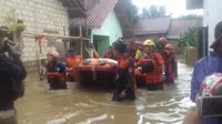 Puluhan rumah di Bogor kebanjiran.