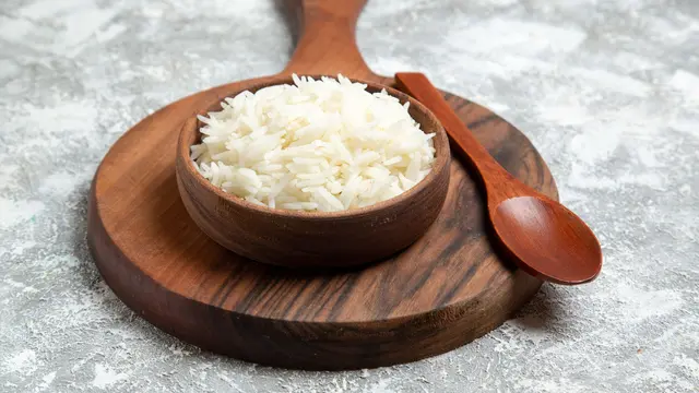 Diet dengan menu nasi boleh dijalani asal porsinya selalu diatur