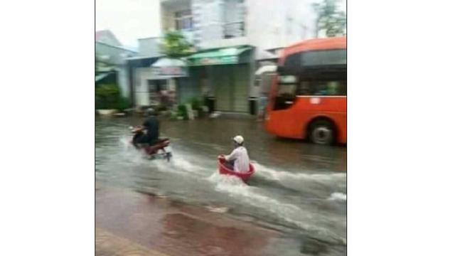 Bikin Gagal Paham, Ini Tingkah Absurd Orang-Orang Indonesia