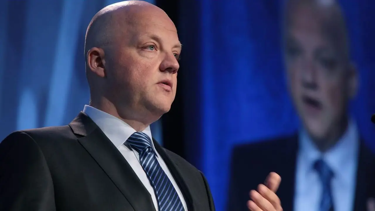 Oliver Schmidt, Pebajat VW