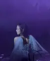 Jennie BLACKPINK di video musik Fallen Angel. (dok. Instagram @jennierubyjane)