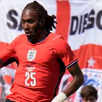 Bek Inggris, Djed Spence Harus Pakai masker di Piala Dunia 2026, Ada Masalah Apa?