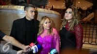 Amanda Gonzales dan kedua orangtua, Christian dan Eva Gonzales. [Foto: Ferry Noviandi/Liputan6.com]