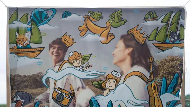 Usung Konsep Berbeda, Ini 6 Potret Prewedding Adipati Dolken dan Canti Tachril