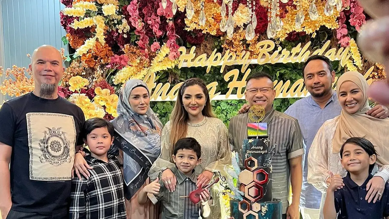 Potret beberapa seleb di ulang tahun Anang (Sumber: Instagram/@meisya__siregar)