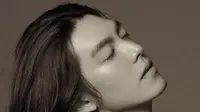 Pesona Kim Woo Bin dengan Rambut Panjang, Gantengnya Maksimal