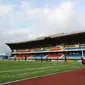 Stadion Mandala Krida saat digunakan Timnas Indonesia U-22 berlatih pada Sabtu (7/9/2019). (Bola.com/Vincentius Atmaja)