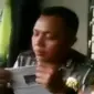 Elanto Wijoyono, warga Yogyakarta yang pernah menghadang arak-arakan motor gede kembali menghebohkan publik. 