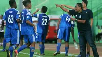 Arema Indonesia ditinggal pelatih Totok Anjik. (Bola.com/Iwan Setiawan)