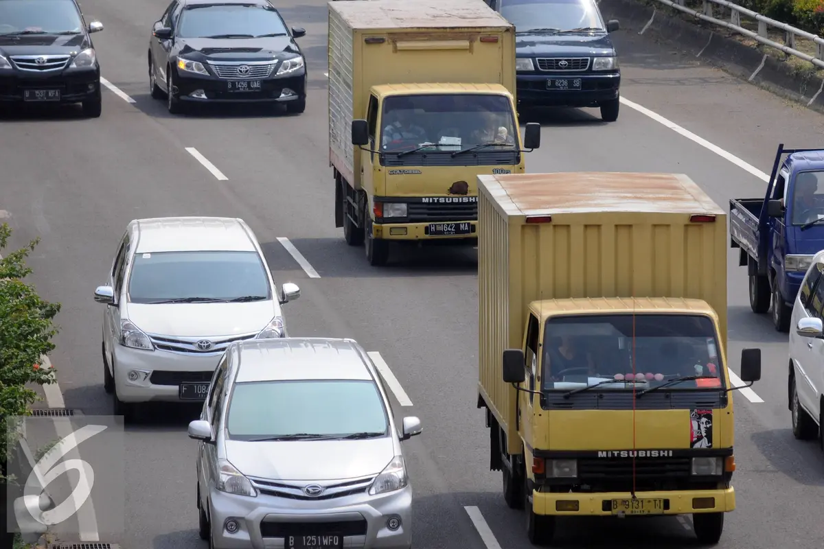20160625-Truk-Dilarang-Masuk-Tol-Dalam-Kota-Jakarta-HA